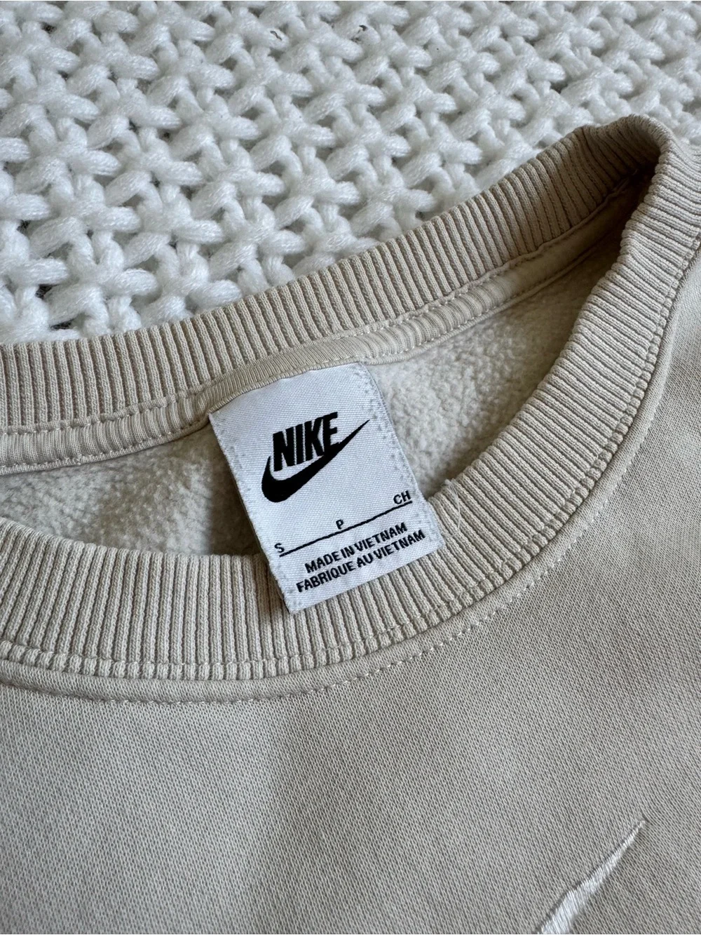 Nike Women's Crewneck Sweatshirt in Light Beige with White Swoosh